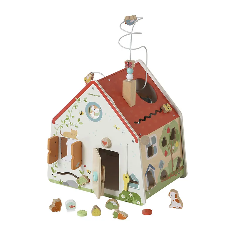 Grande maison d'activités en bois- 10m+-0