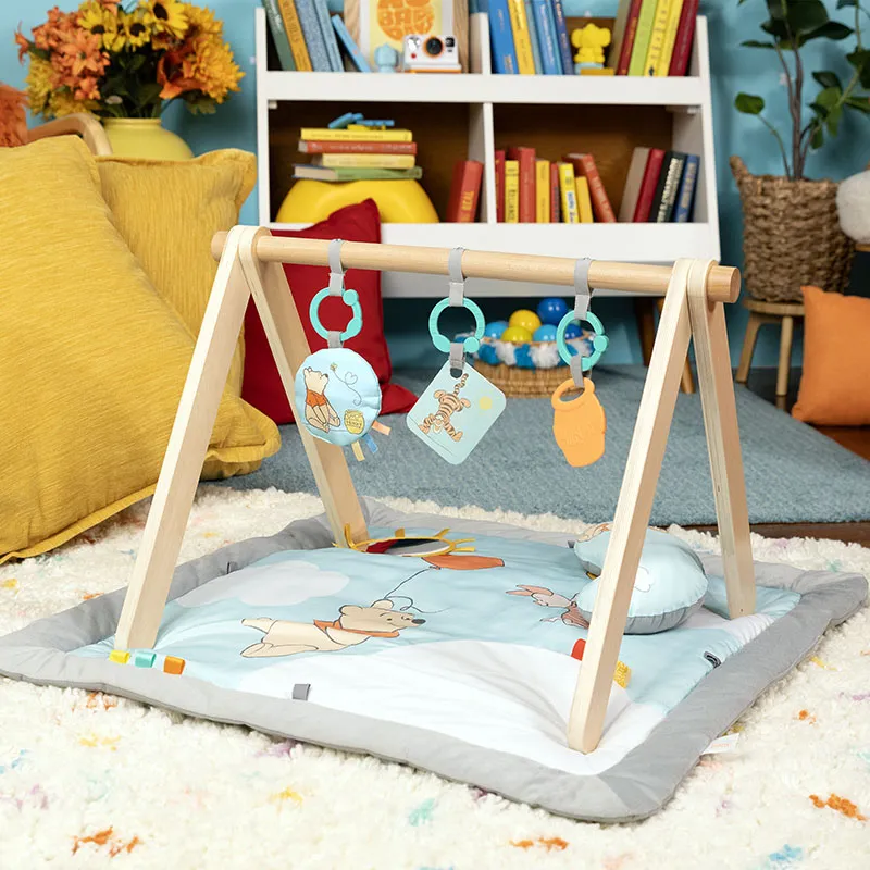 Tapis d'éveil avec arche en bois Winnie l'ourson - 0m+-17