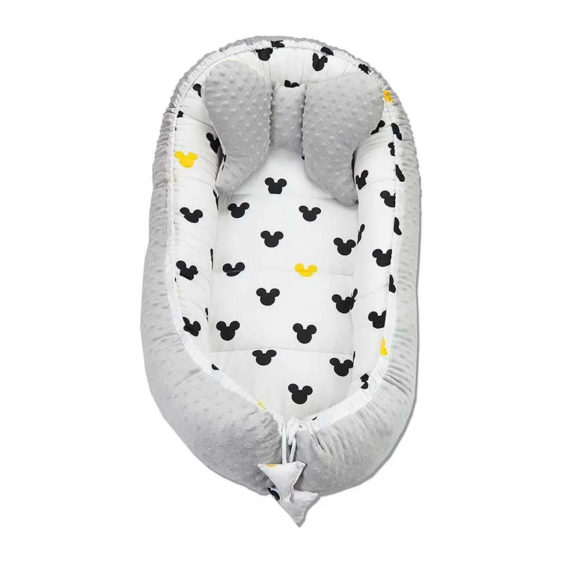 Cocon cale-bébé + Coussin Mickey Blanc/Noir - 90x50cm-0