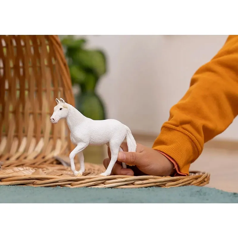 Jument Camarillo - Farm World-1