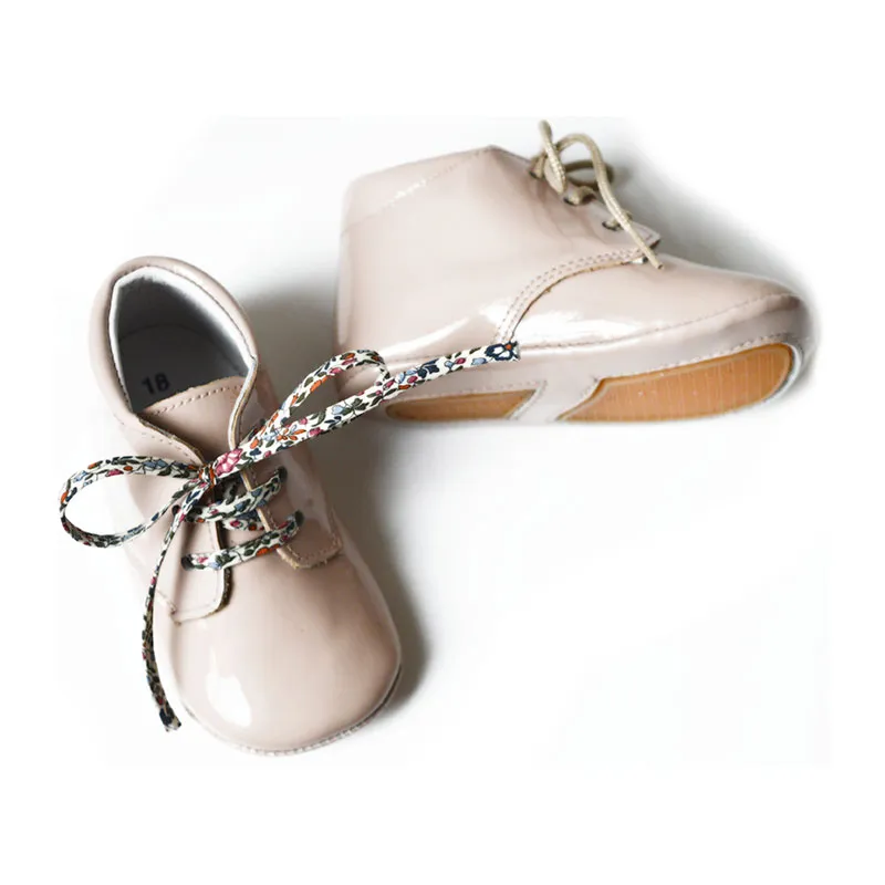 Chaussons bébé SOUPLES antidérapants Mini-Arthur - Cuir vernis Rose Nude-1