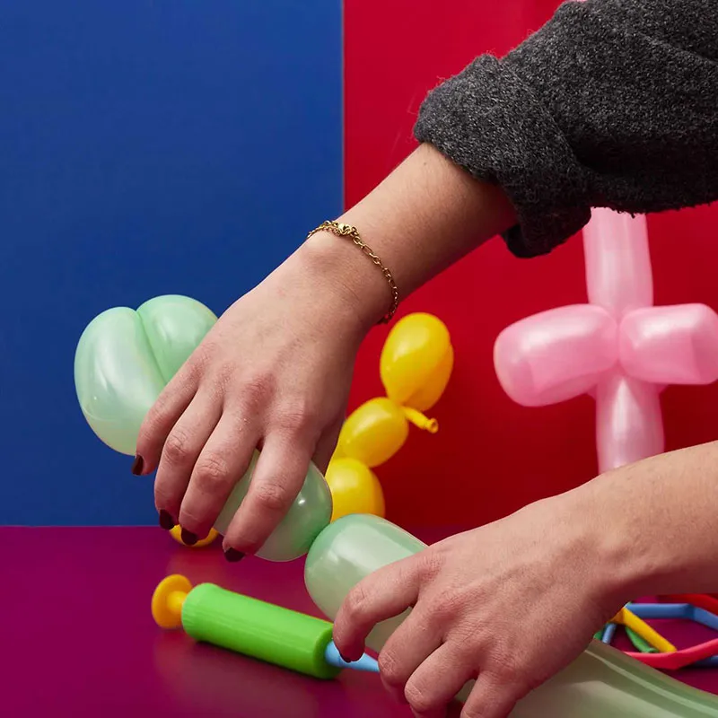 Ballon à modeler & sa pompe Aléat. - 15pcs-1