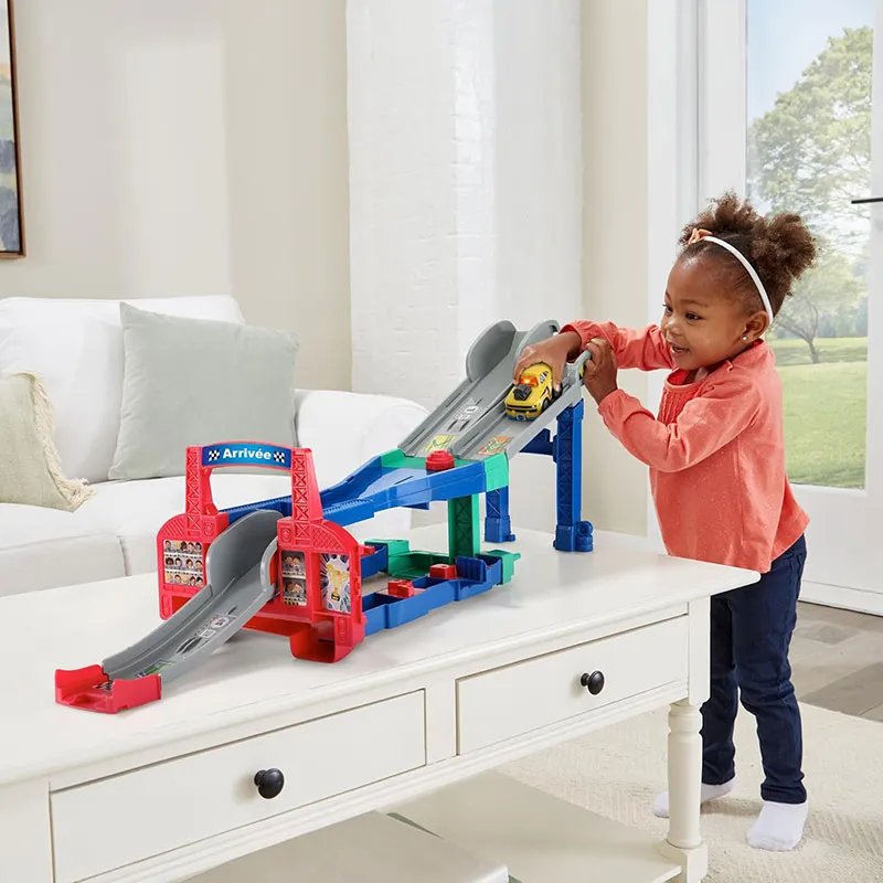 Circuit multi Cascades Jump & Go 4en1 - 24m+-11