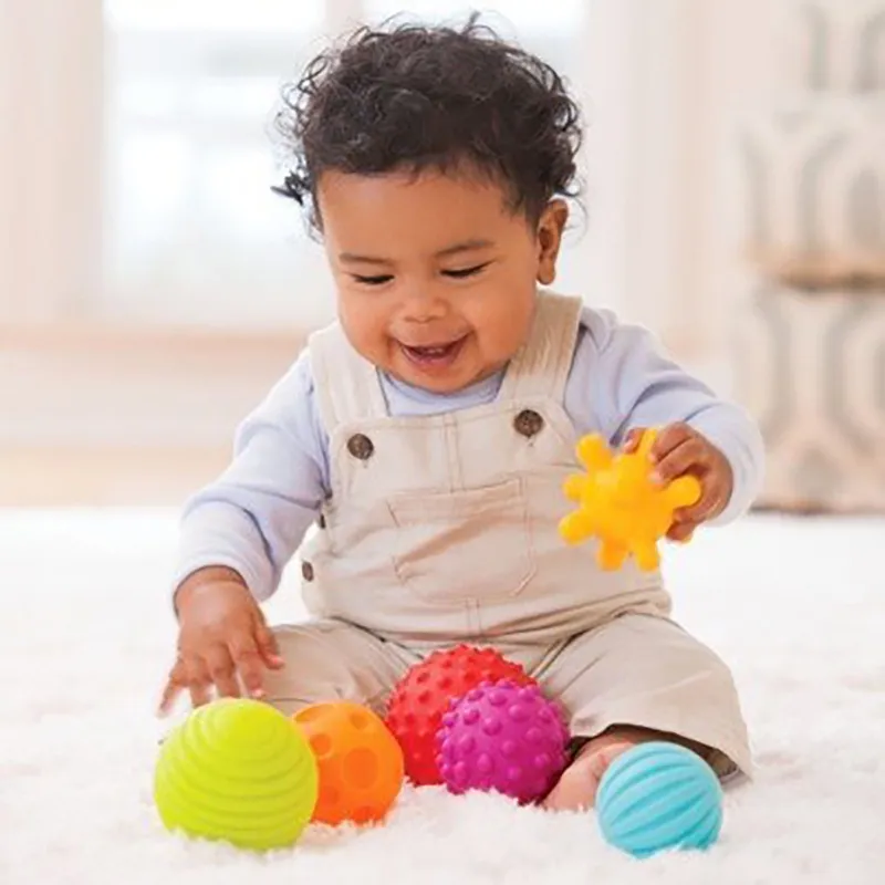 Balles sensorielles 6pcs - 6m+-2