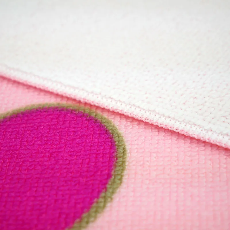 Serviette de plage enfant Coeurs Rose - 70x140cm-2