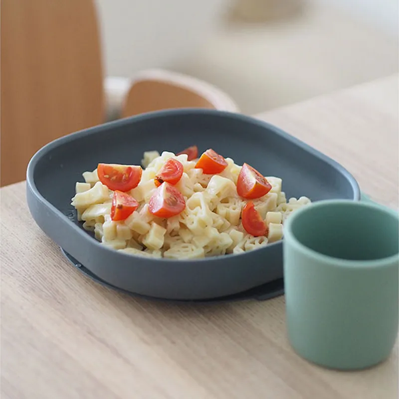 Assiette Silicone ventouse Mineral Grey - 6m+-3