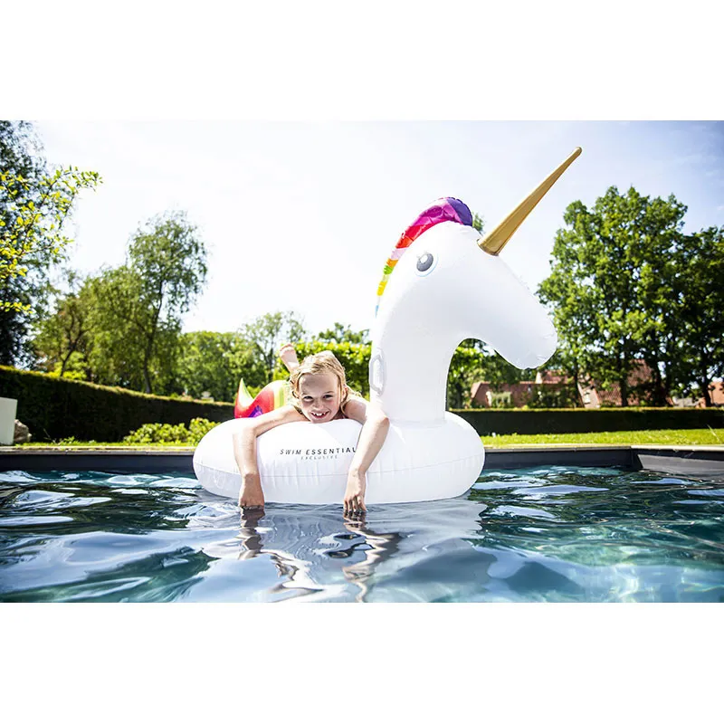 Licorne gonflable Blanc/Multi. 150cm - 6+-2