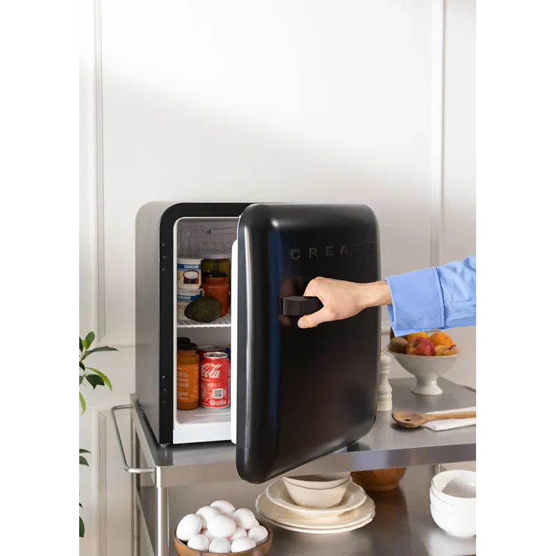 Petit réfrigérateur Retro-style 48L - Noir-1
