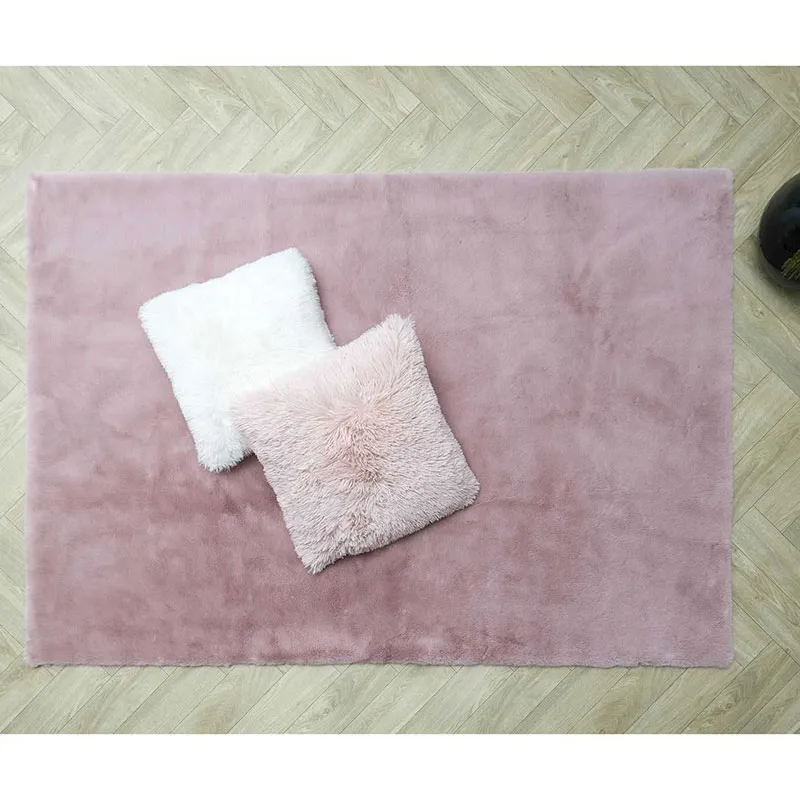 Tapis fourrure Rose - 170x120cm-1