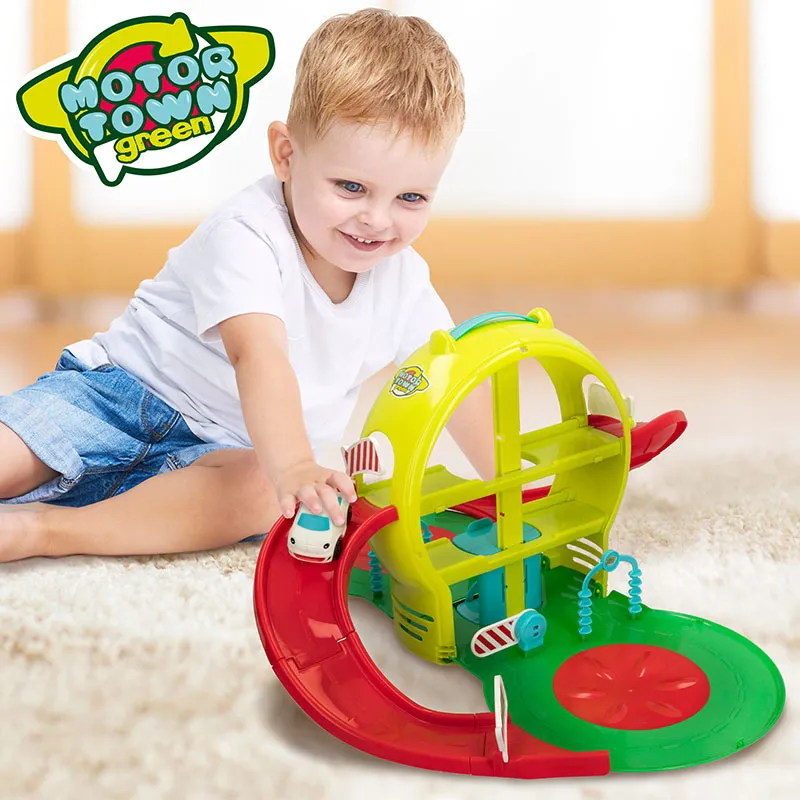 Parking bioplastique avec 1 voiture - 18m+-5