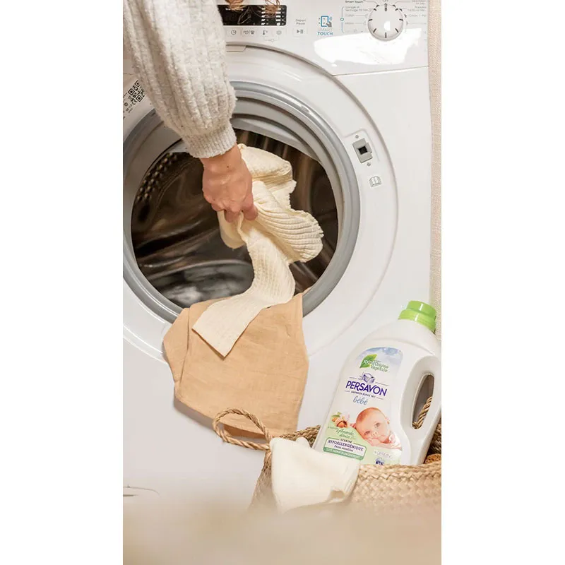 Lessive Hypoallergénique Lait d'Amande Douce BIO - 4x1,5L-6