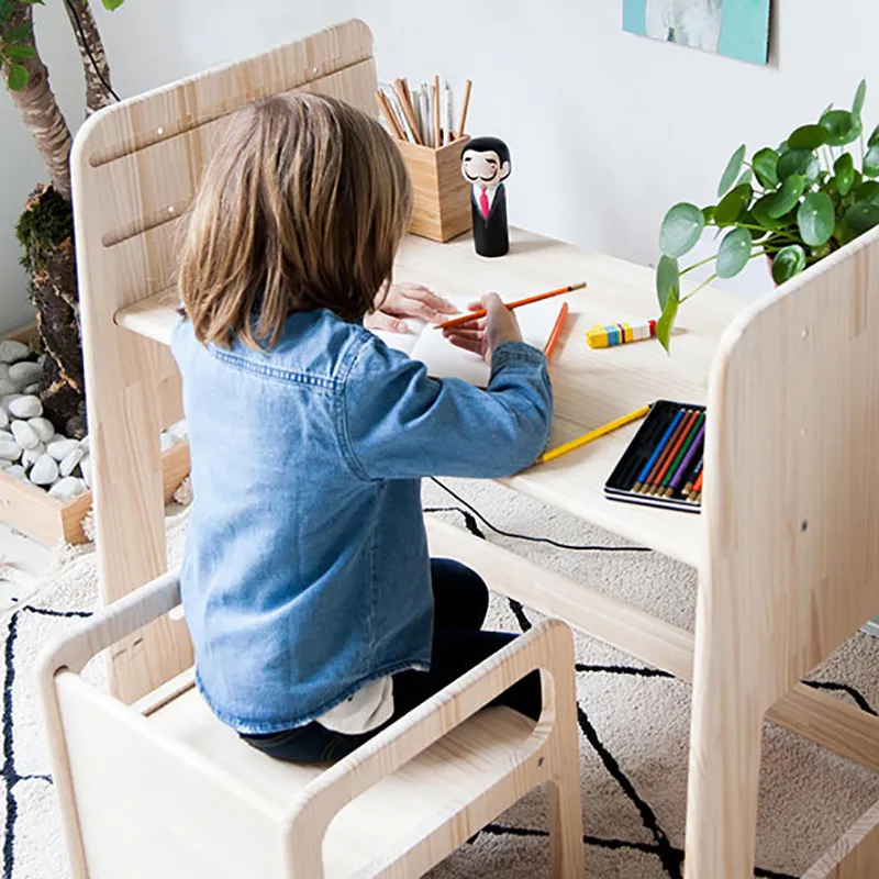 Bureau Montessori - 90x80cm-1