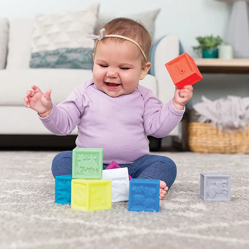 10 Cubes souples multicolores - 6m+-1