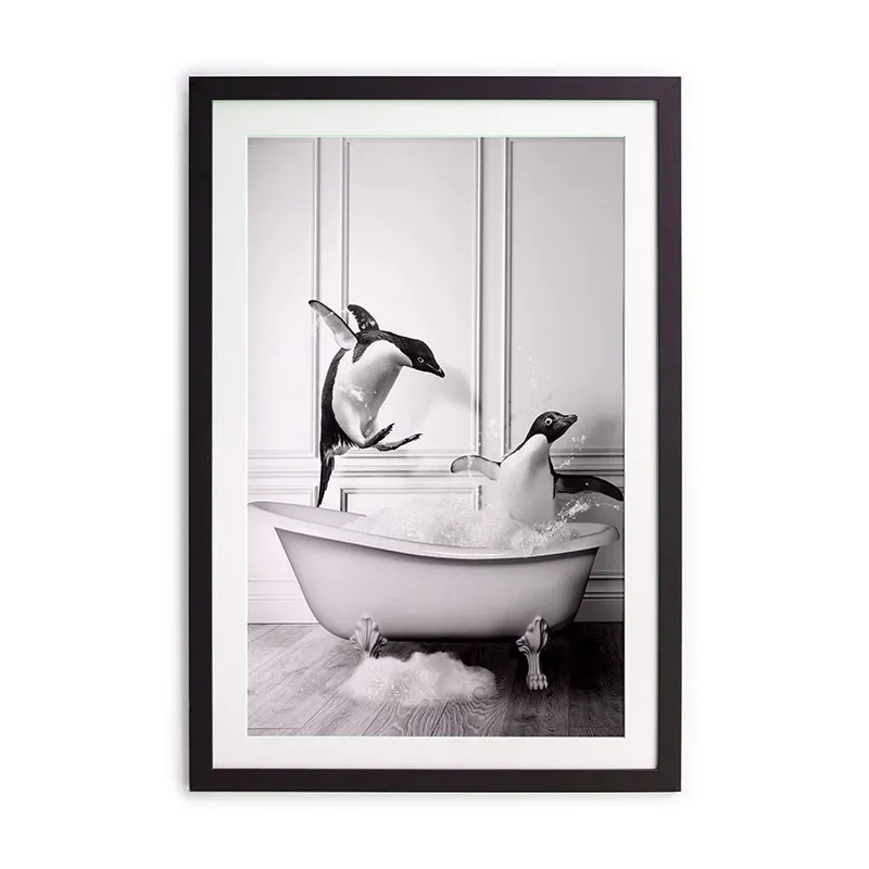 Photo encadrée Pingouin & son bain - 30x40cm-0