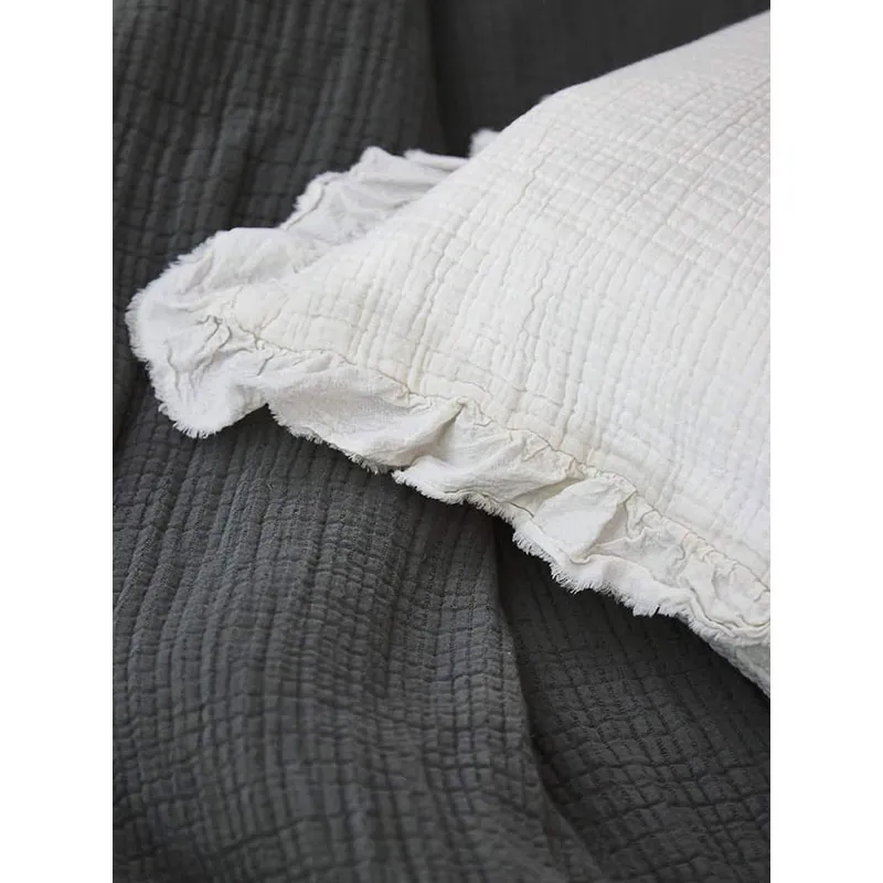 Housse de coussin volantée Gaze de coton BIO Milk - 65x65cm-2