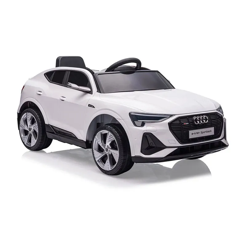 Voiture à batterie Audi E-Tron Sportback 4x4 Blanc - 36m+-3