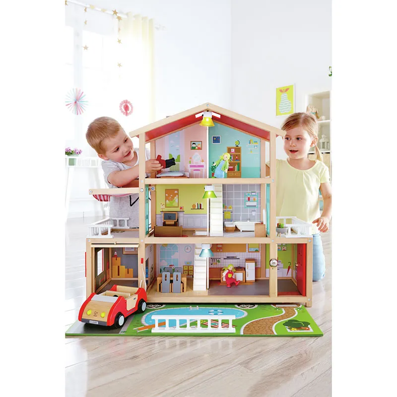 Maison de poupée en bois - 36m+-2