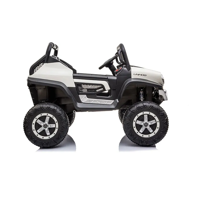 Voiture élec. Mercedes Mini Unimog Blanc - 36m+-3