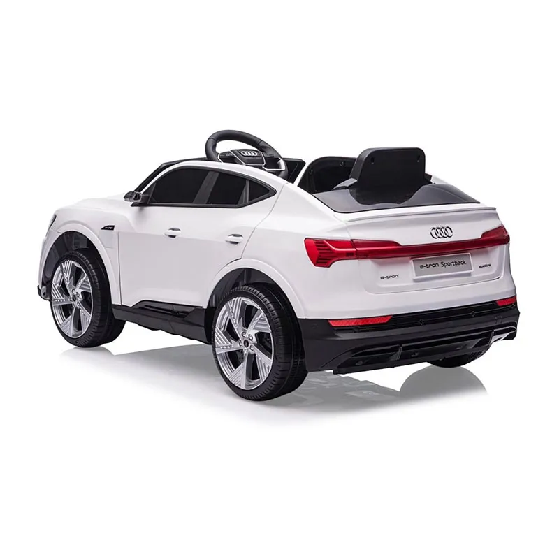 Voiture à batterie Audi E-Tron Sportback 4x4 Blanc - 36m+-7