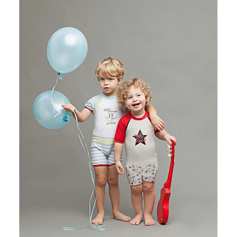 Combi MC Anti-UV Rouge/Blanc - Baby Rock Star-3