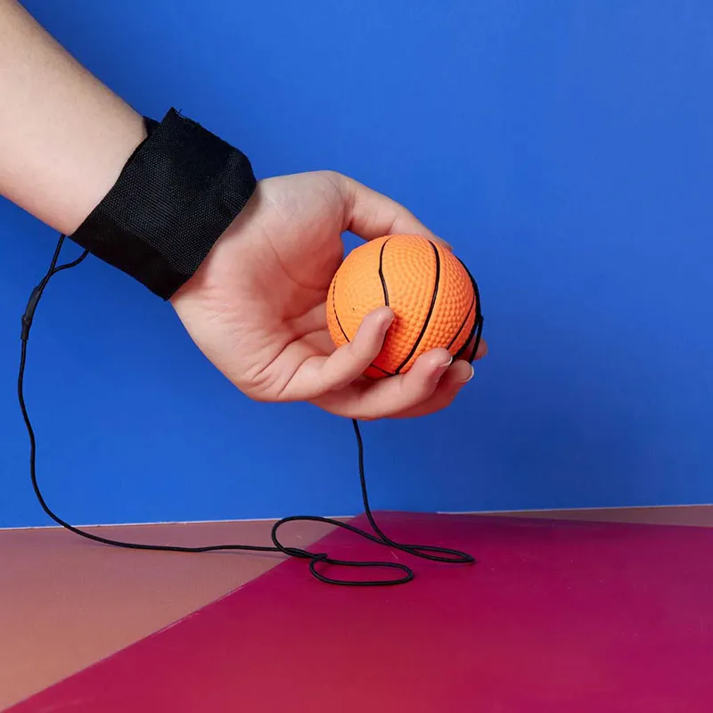 Balle rebondissante Basket/Foot Aléat. - 36m+-2