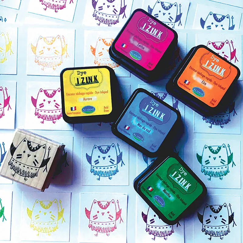 9 Encreurs Izink Dye 5x5cm - 14+-1