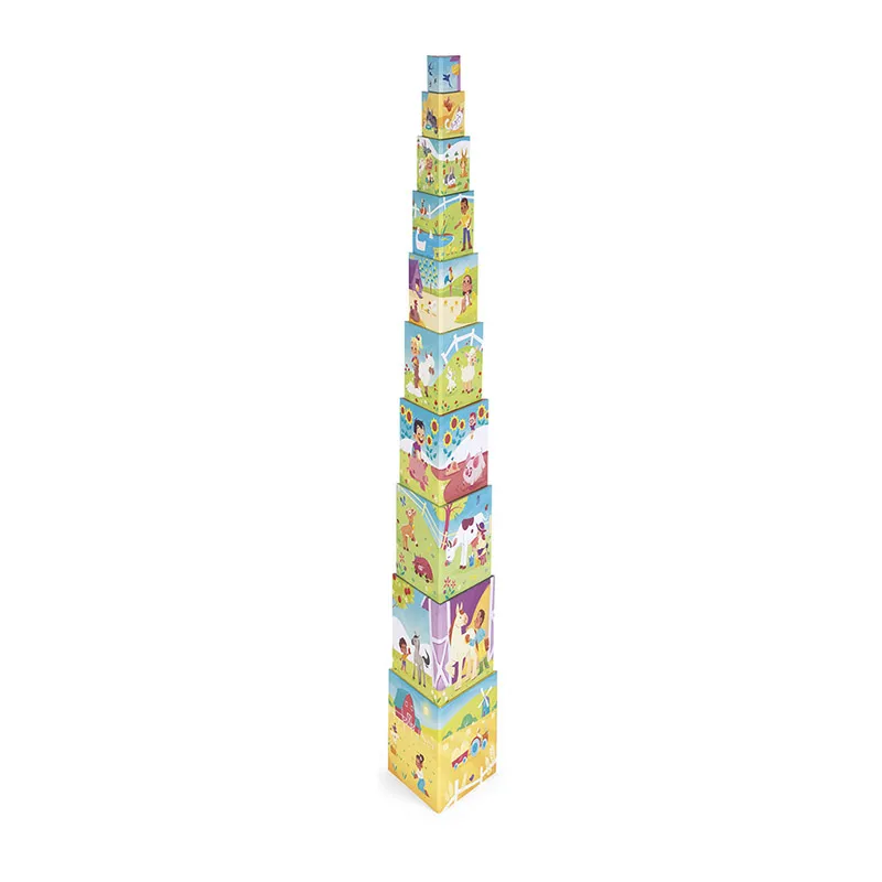 Pyramide triangle la Vie à la Ferme - 12m+-3