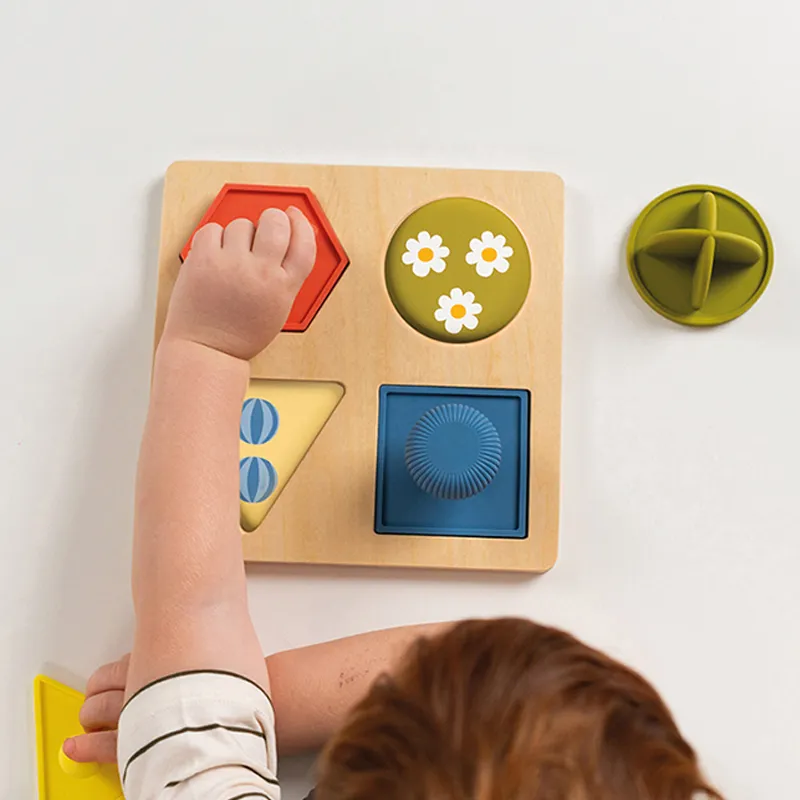 Mon 1er puzzle encastrement Formes - 18m+-1
