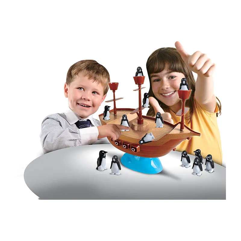 Jeu de société Le bateau des pingouins - 36m+-1