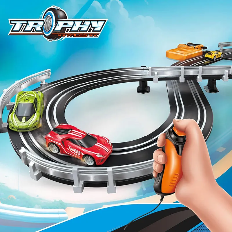 Circuit de course télécommandé + 2 voitures - 8+-4