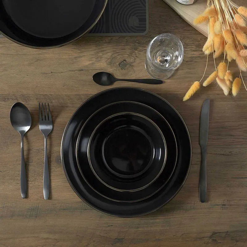 6 Assiettes Noires Liseré doré - ø20cm-1