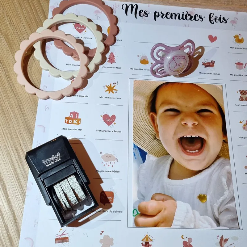 Affiche Mes Premières Fois + Tampon + Cadre Beige - Flamant Rose-6