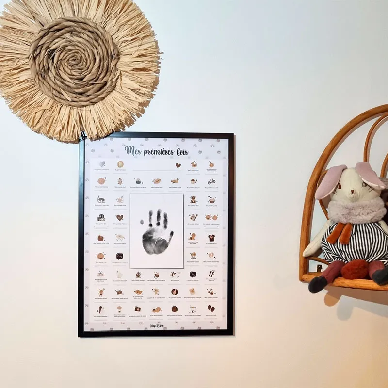 Affiche Mes Premières Fois + Tampon + Kit d'empreintes + Cadre Noir - Ourson-1