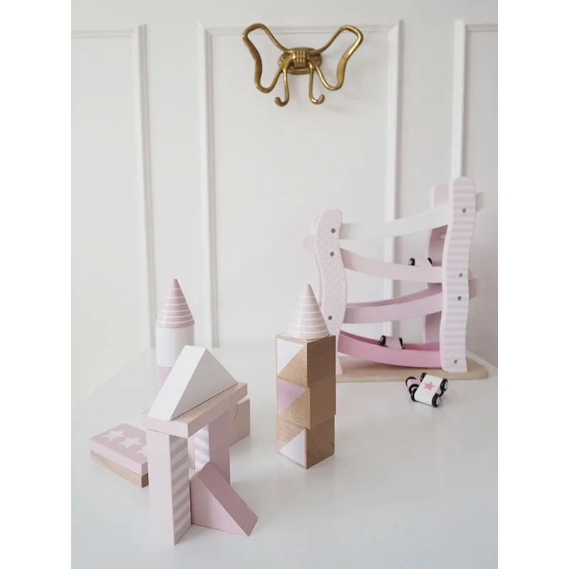 Circuit voiture looping Rose - 18m+-2