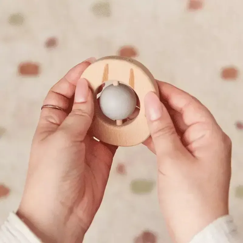 Anneau de dentition Bois/Silicone Écureuil - 0m+-0
