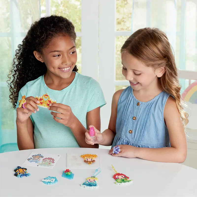 Mes accessoires de Princesses Disney - 4+-8