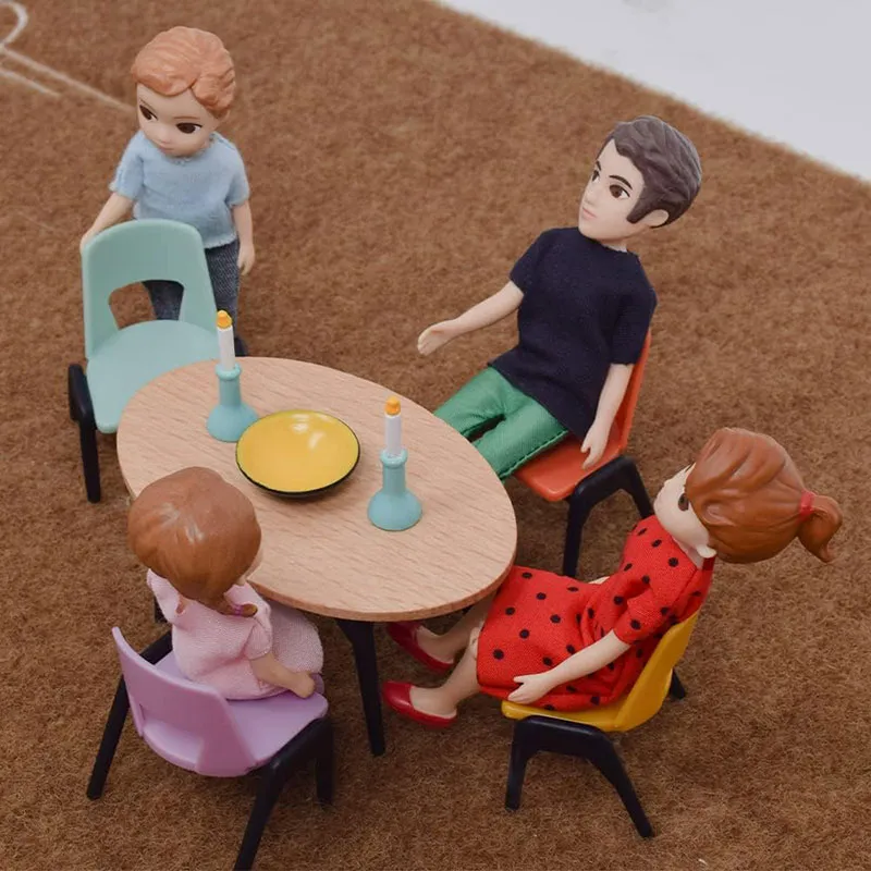 Poupées la famille de Thomas & Marion - 4+-5