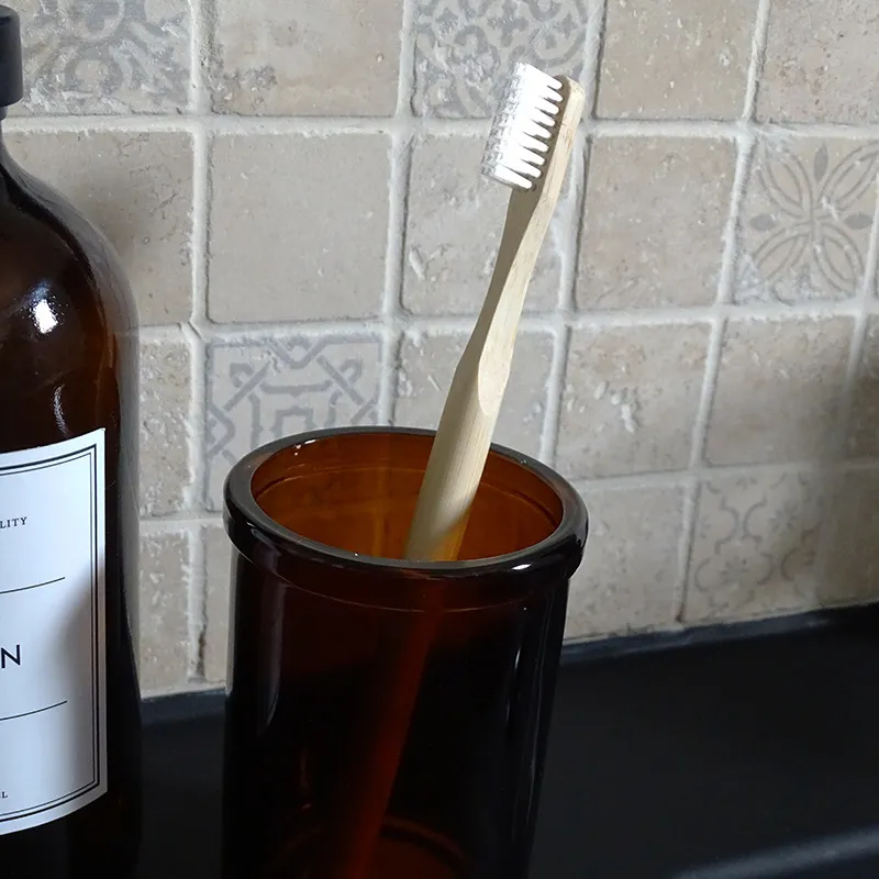 Brosse à dent Bambou Adulte Medium - Rouge-3