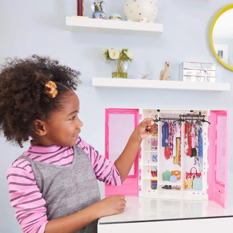 Dressing de rêve de Barbie 7pcs - 3+-3