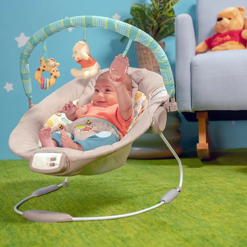 Transat vibrant Winnie l'Ourson - 0m+-18