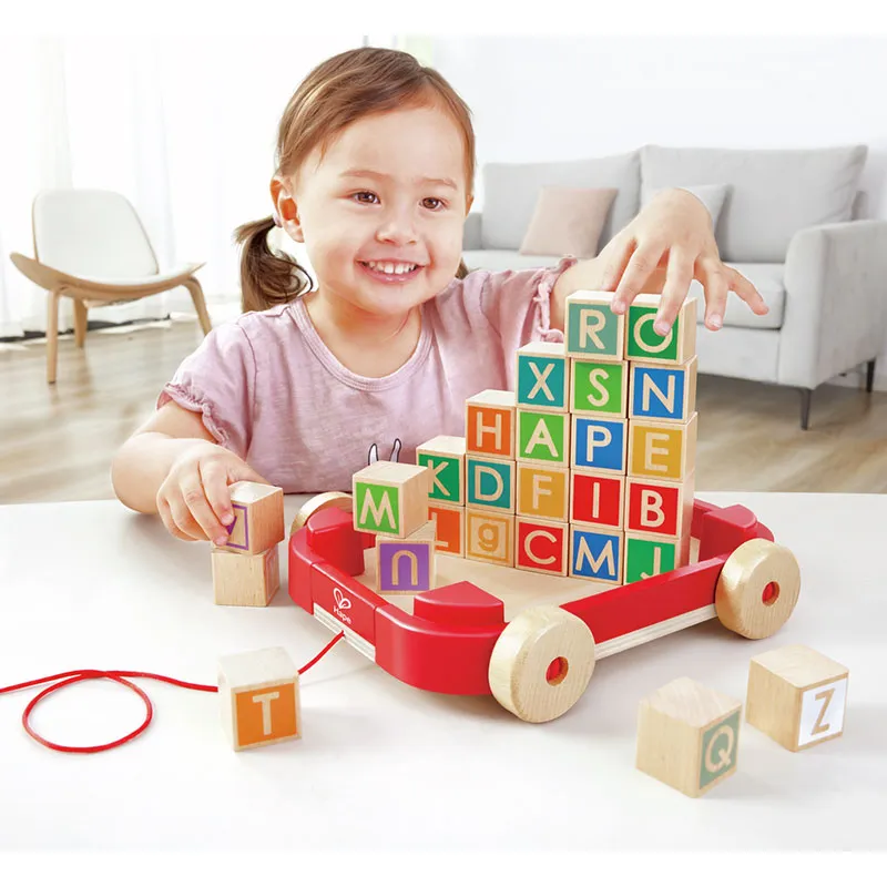Chariot à tirer + Cubes - 24m+-6
