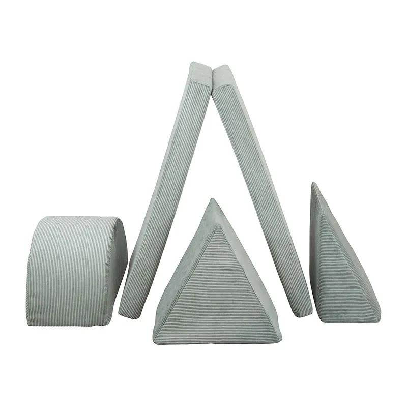 Triangle Montessori en mousse Aiguemarine - 25x39x33cm-2