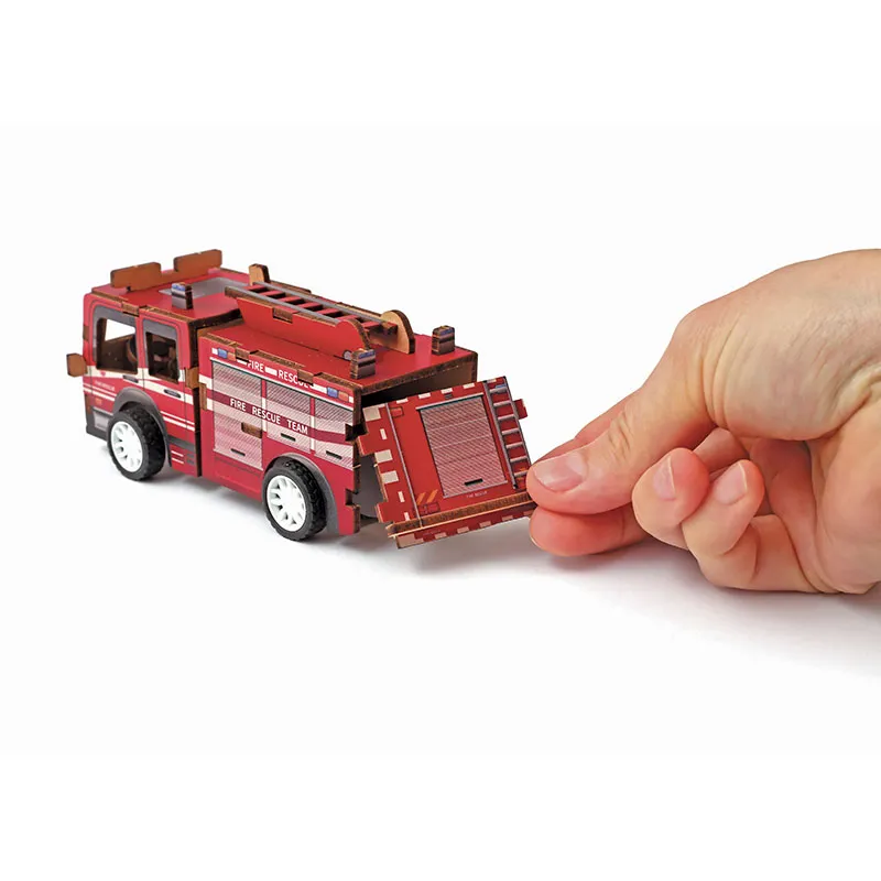 Maquette 3D bois Véhicule Camion de pompier - 8+-9