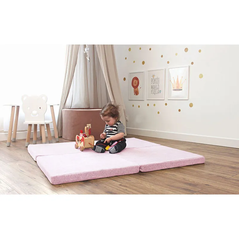 Tapis de jeu carré Rose 120x120cm - 0m+-5