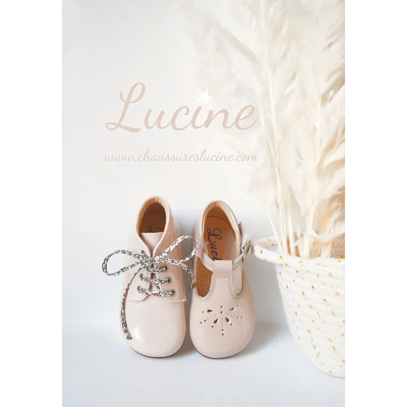 Chaussures Bottillons Salomé bébé à boucle Aloïs - Cuir vernis Rose Nude-1
