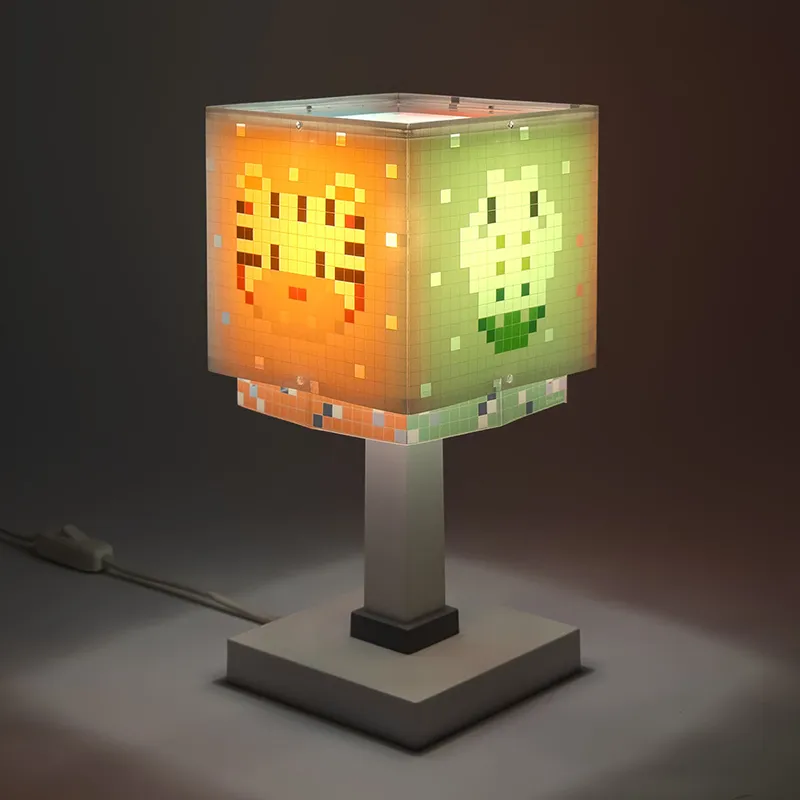 Lampe de chevet Little Pixel - 15x15x30cm-4