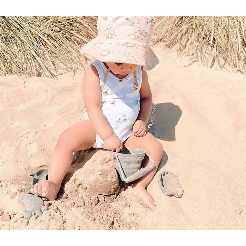 Mini seau en silicone Ø10cm + Mini Pelle Bleu pâle - 12m+-3