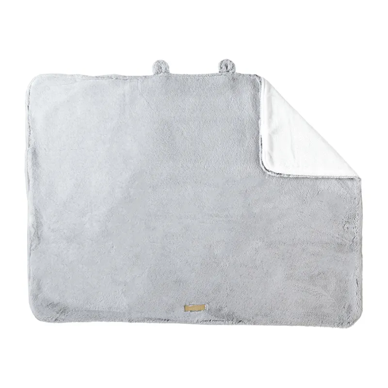 Couverture Fausse fourrure Gris clair M&M - 75x100cm-0
