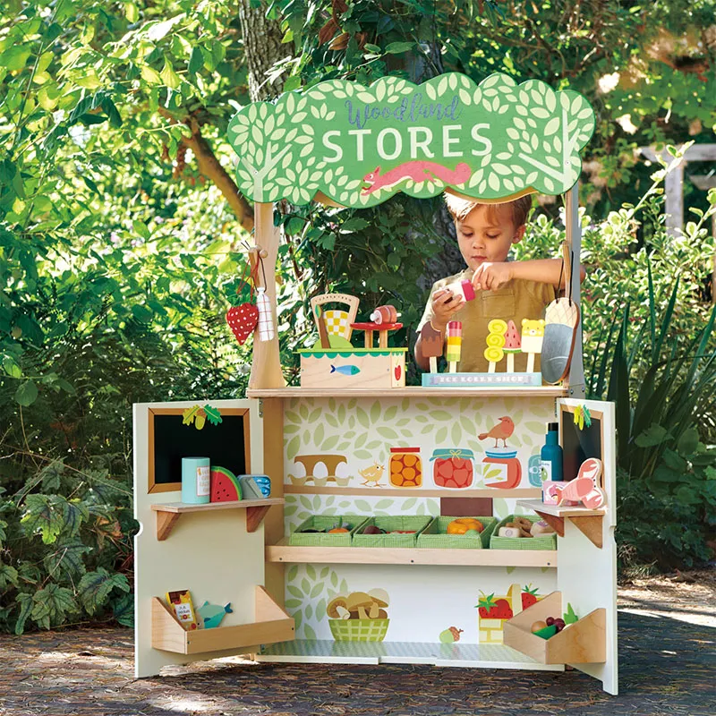 Boutique & Théatre Woodland - 36m+-2