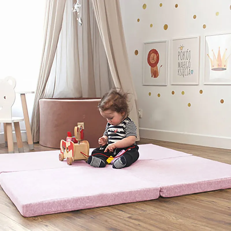 Tapis de jeu carré Rose 120x120cm - 0m+-0